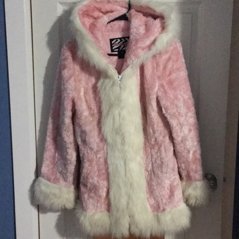 Pink (fake fur) coat